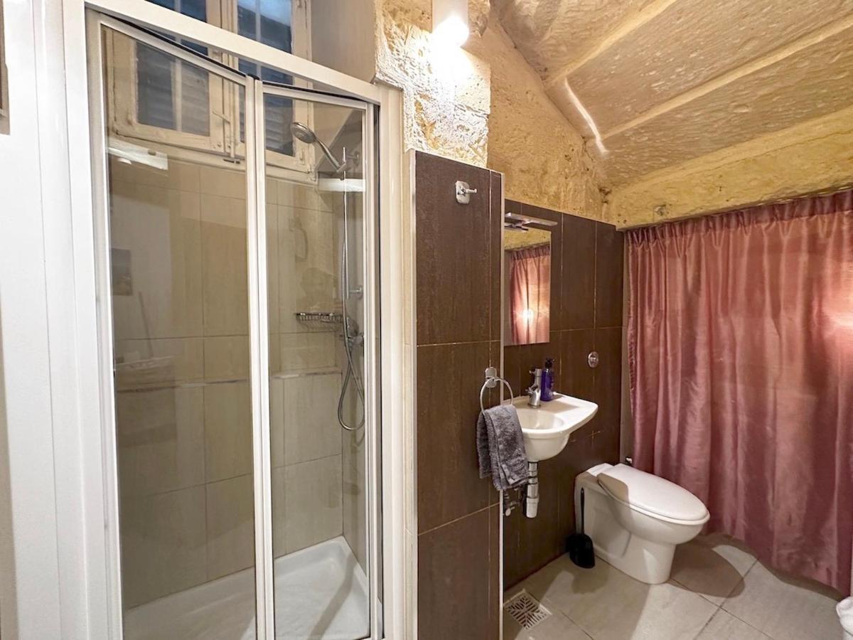 Capital City Apartment Valletta Luaran gambar